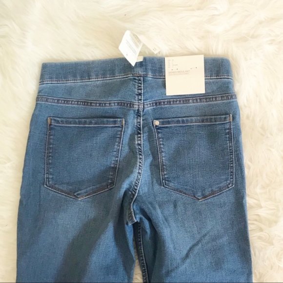 3/$30 NWT H&M Super Stretch Jeggings - Picture 3 of 8